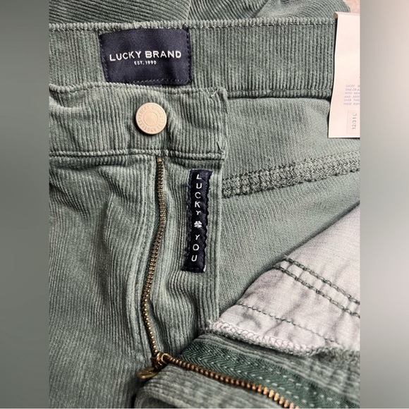 Lucky Brand - High Rise Stevie Flare Corduroy - Size 12/31L - Picture 10 of 16